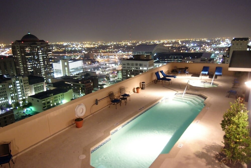 Фото Magnolia Hotel Houston, A Tribute Portfolio Hotel