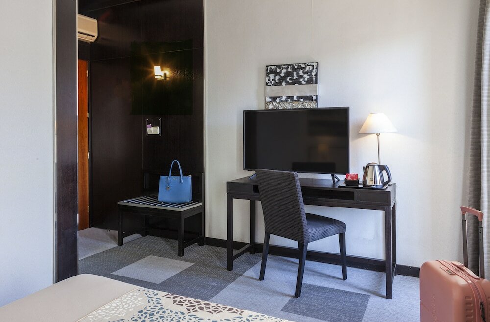 Фото Hotel Macià Plaza