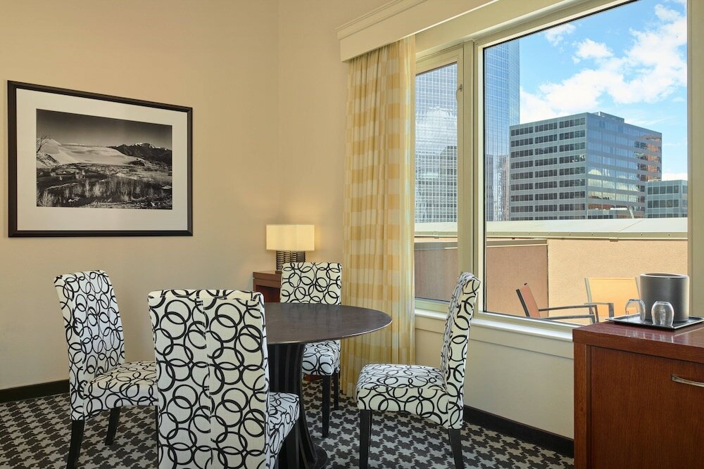 Фото Courtyard by Marriott Denver Downtown