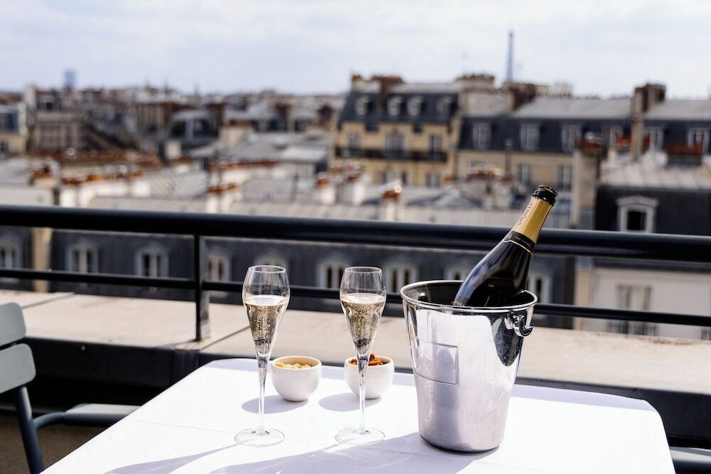 Фото Hôtel Ampère