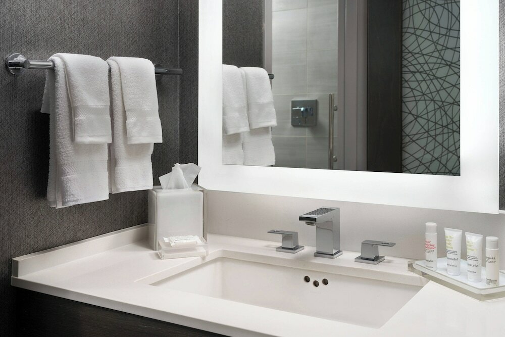 Фото Warner Center Marriott Woodland Hills