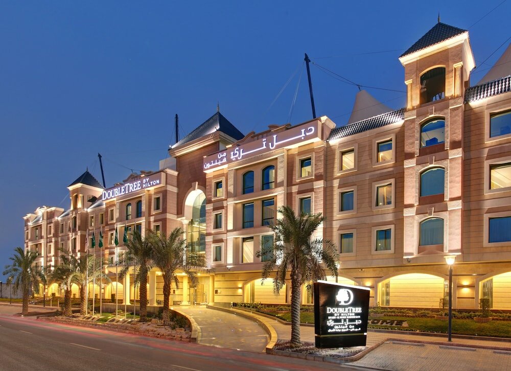Фото DoubleTree by Hilton Riyadh - Al Muroj Business Gate