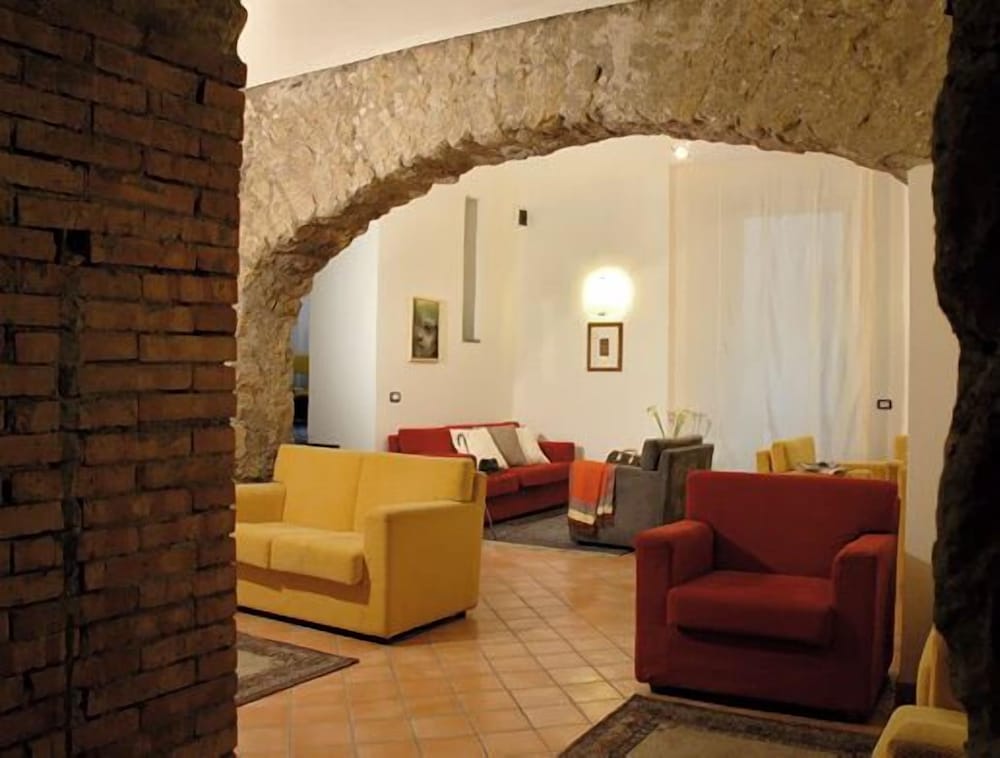 Фото Caravaggio Hotel