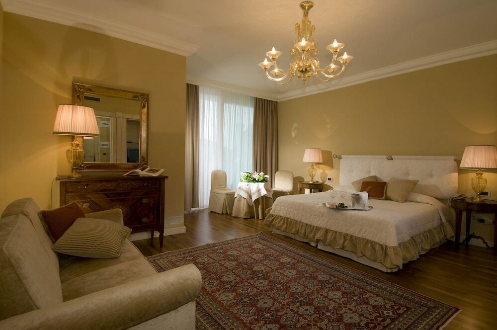 Фото Hotel Terme Neroniane