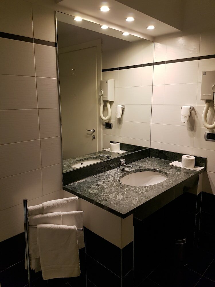 Фото Hotel Sporting Brugherio