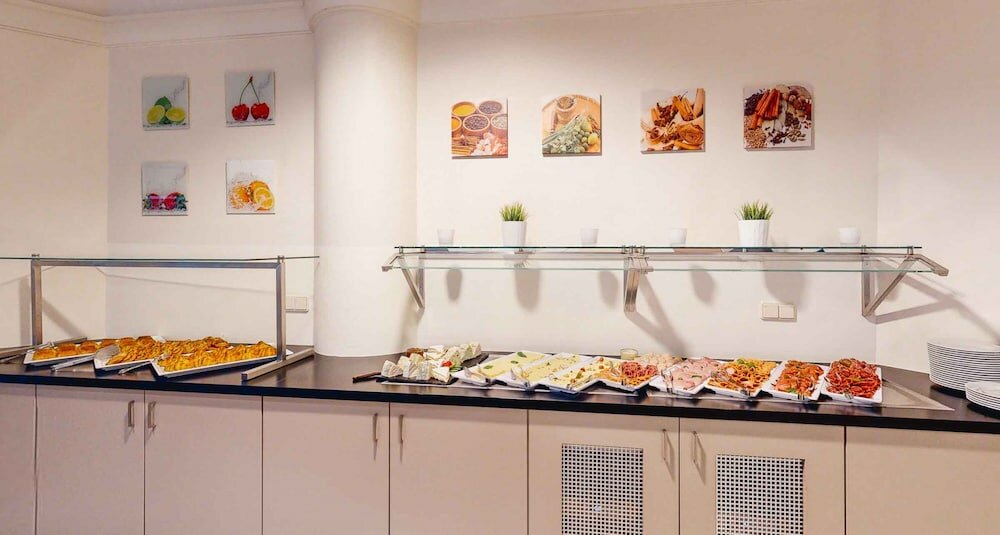 Фото Отель Plaza Premium Wien