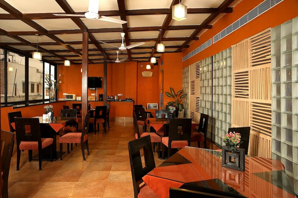 Фото Ahuja Residency, Sunder Nagar