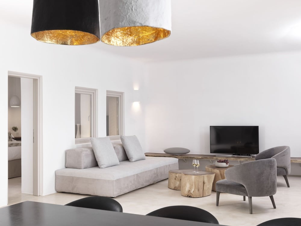 Фото Astra Suites