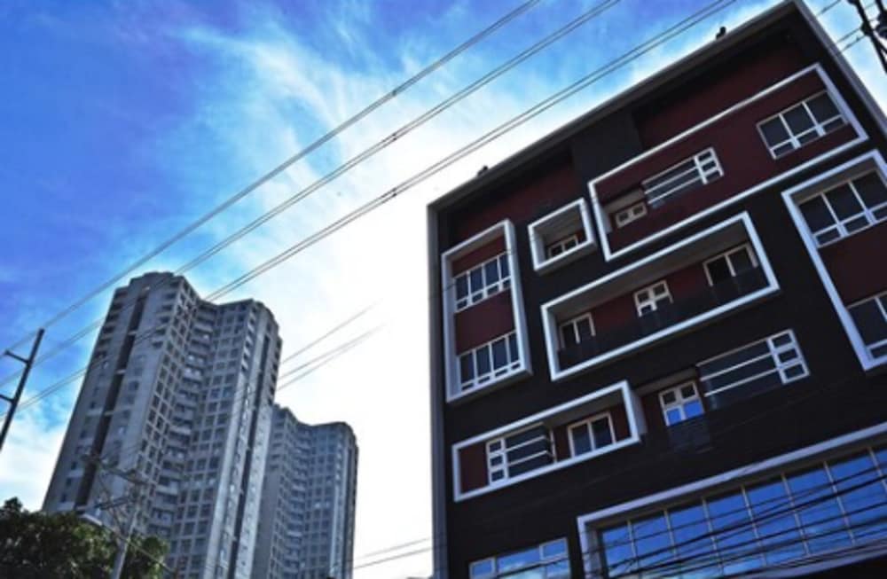 Фото Jade Hotel & Suites