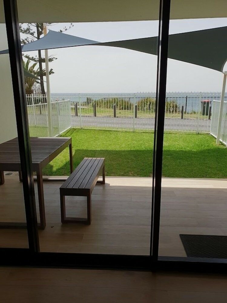 Фото Ocean Front at The Entrance