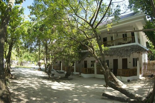 Внешний вид отеля Evolution Dive and Beach Resort в Логоне, фото 4