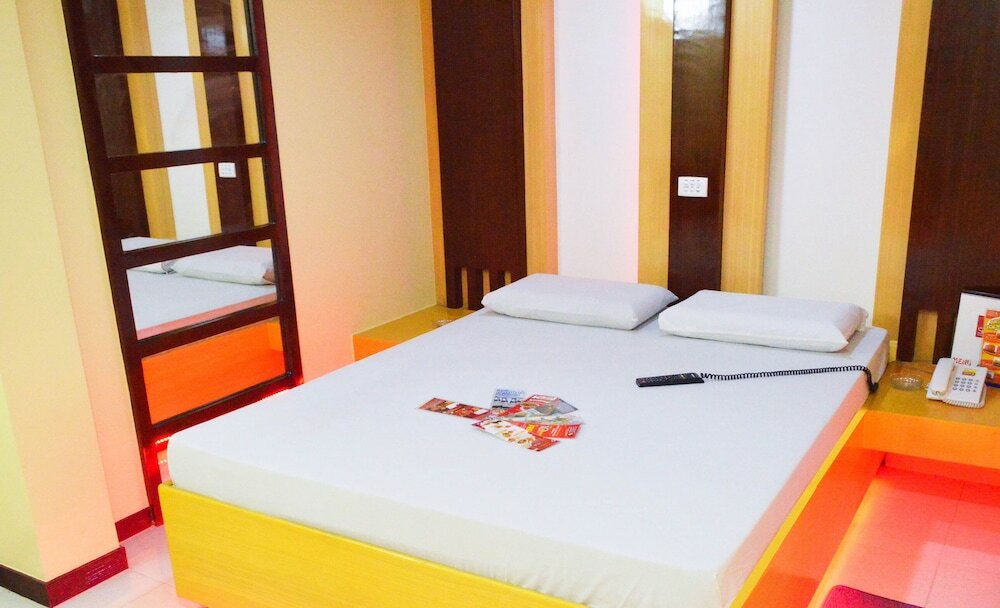 Фото Hotel Sogo Avenida