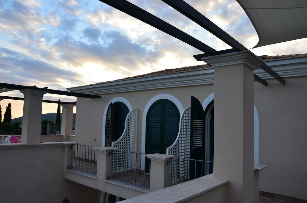 Фото Villa degli Ulivi