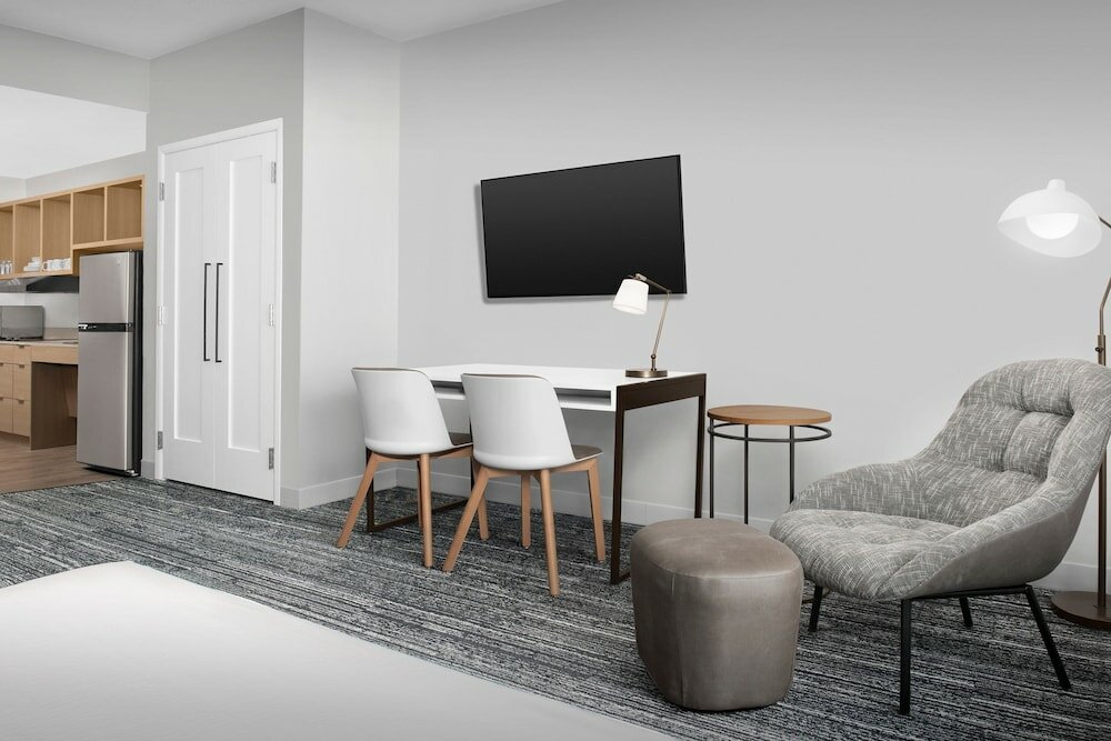 Фото TownePlace Suites Jacksonville Airport