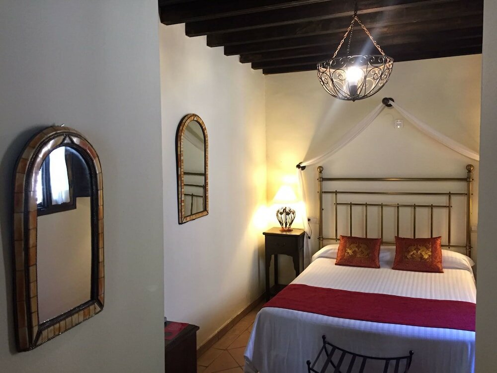 Фото Casa del Capitel Nazari Hotel