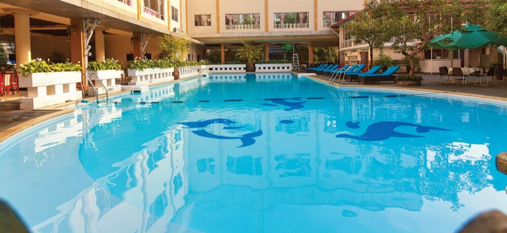 Фото First Hotel