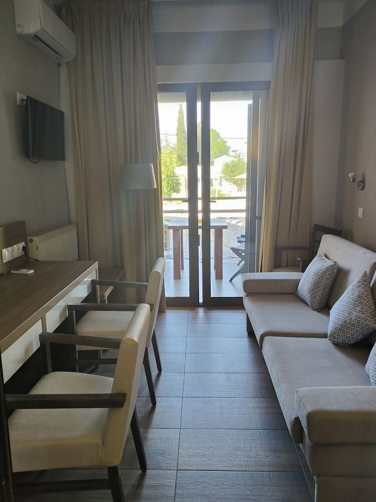 Фото Opera Blue Hotel