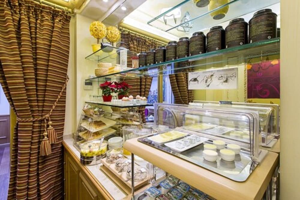 Фото Hotel Gavarni