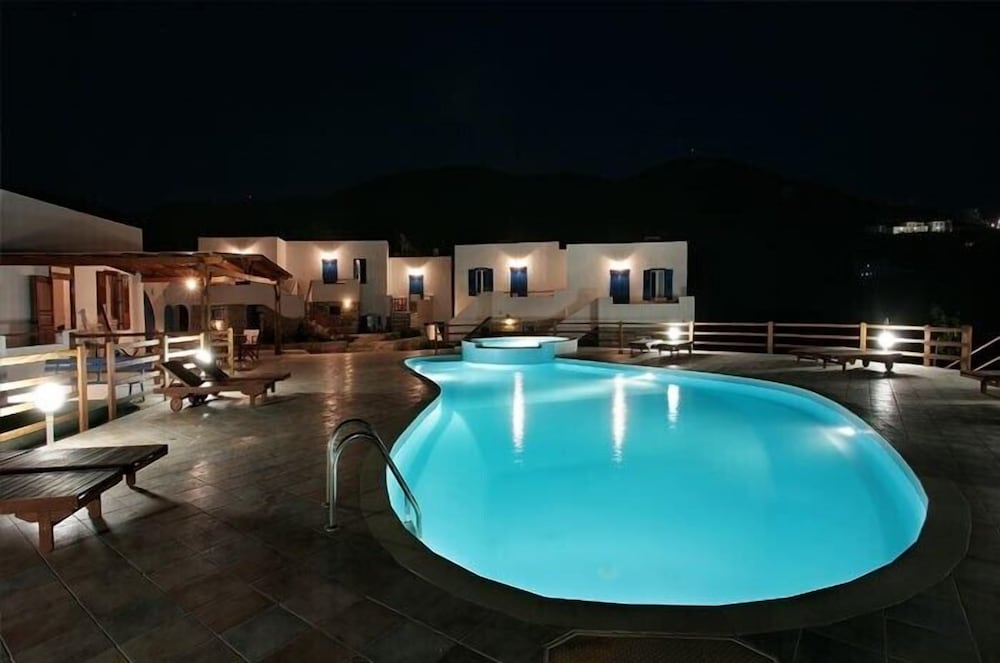 Фото Amorgion Hotel