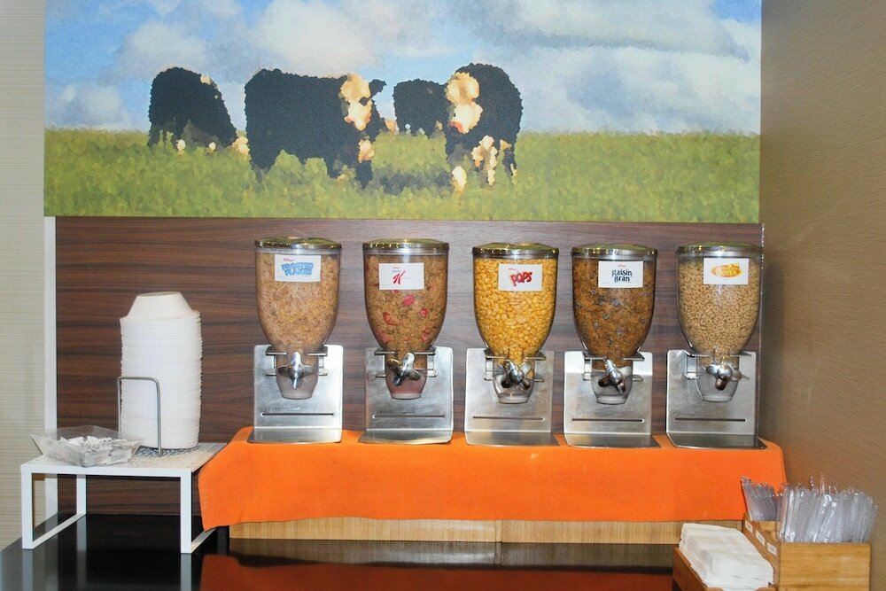 Фото Fairfield Inn Kansas City Downtown/Union Hill by Marriott