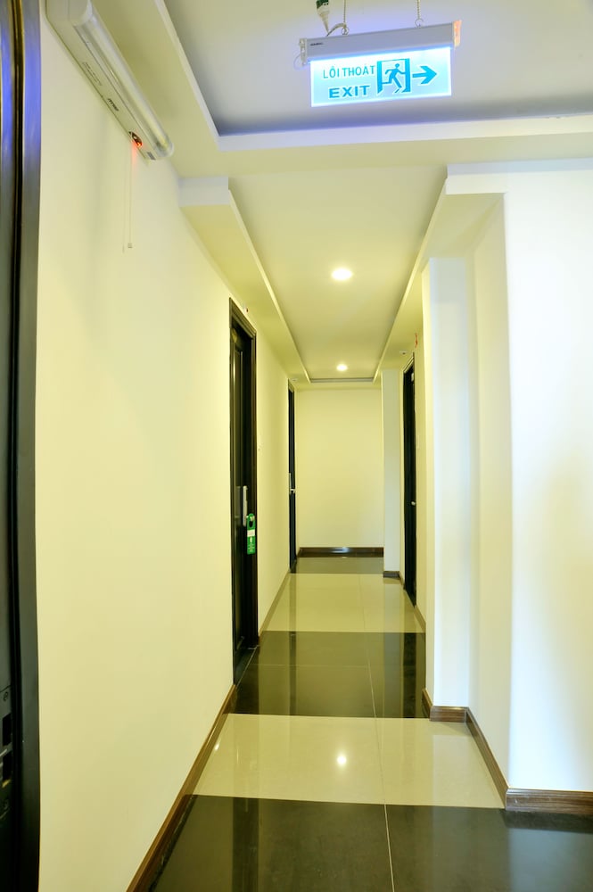 Фото International Hotel