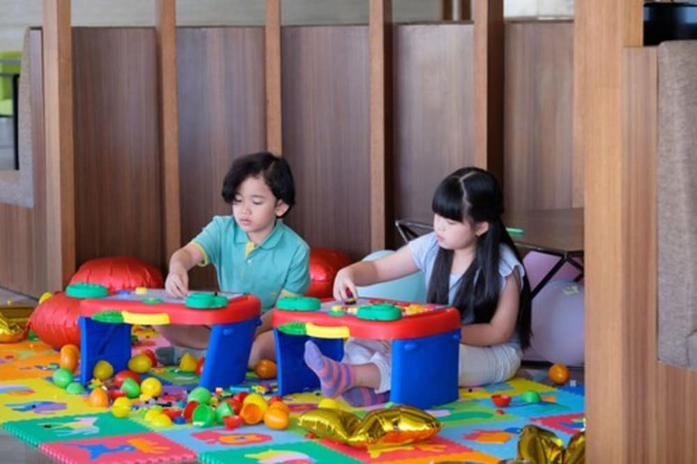 Фото Holiday Inn & Suites Jakarta Gajah Mada, an Ihg Hotel