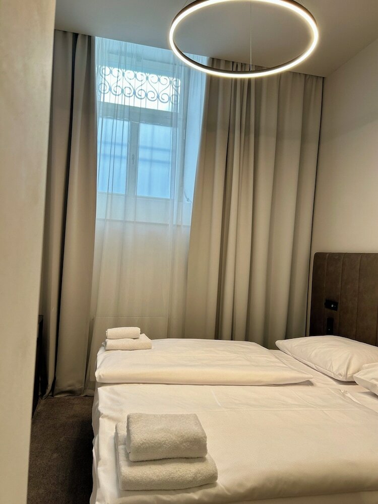 Фото The Gold Bank