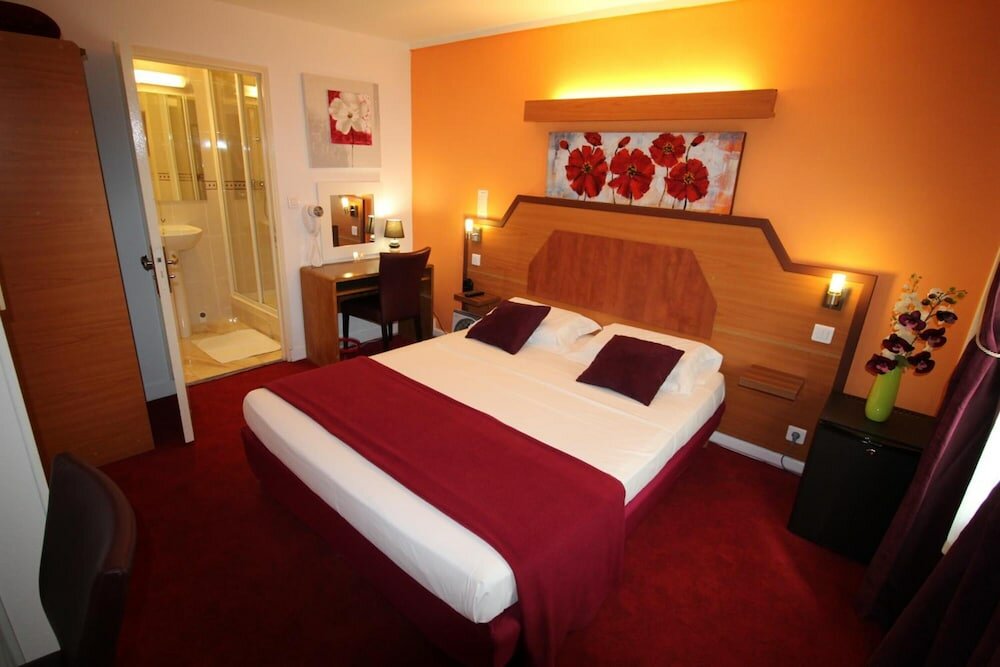 Фото Le Nouvel Hôtel du Théâtre