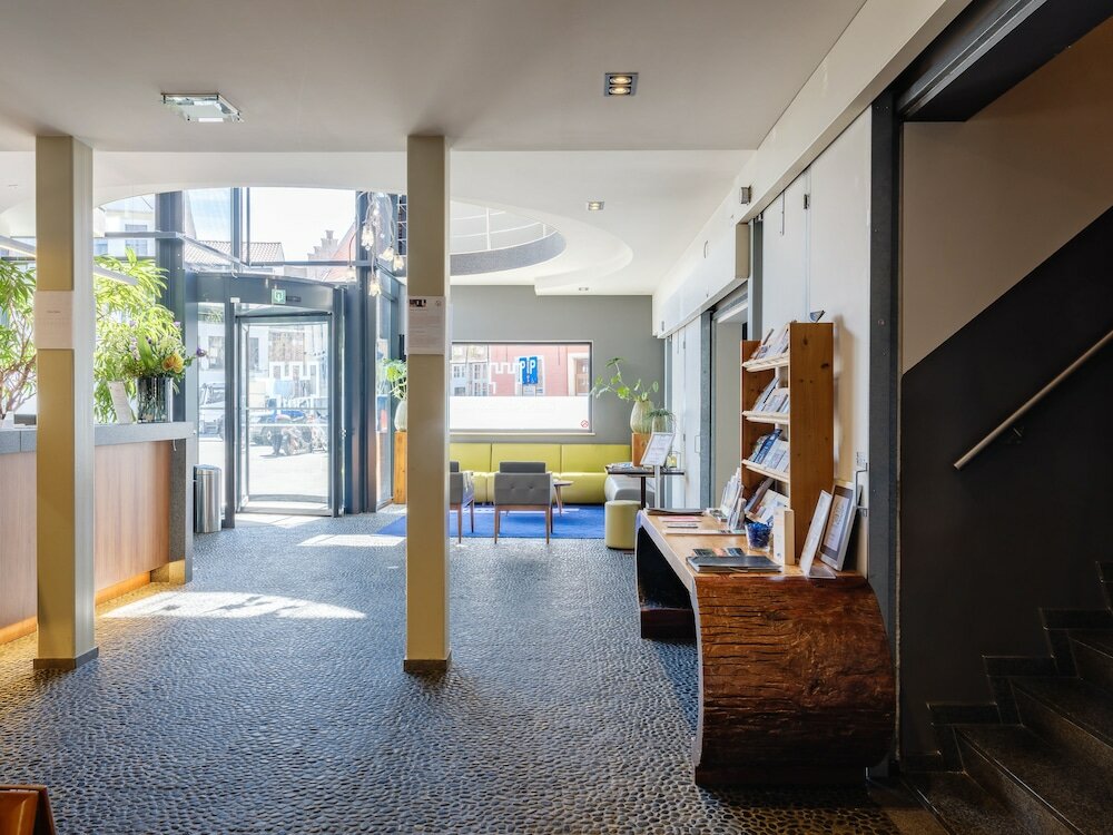 Фото Ghent River Hotel