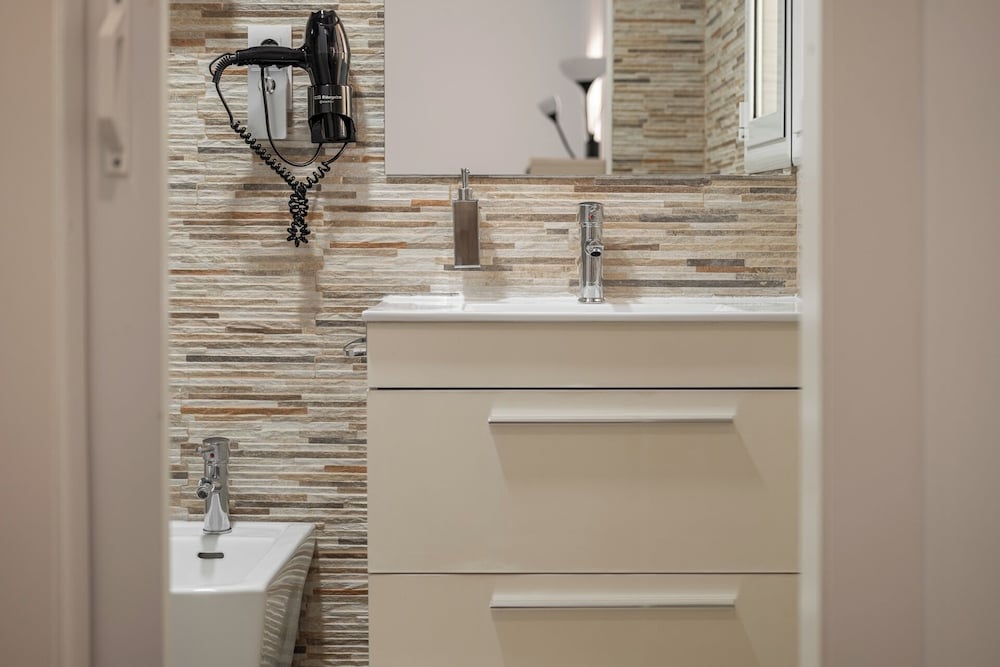 Фото Laramond Barcelona Rooms