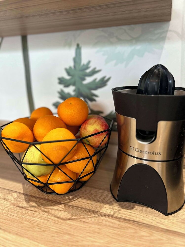 Фото Kyriad Martigues Sud