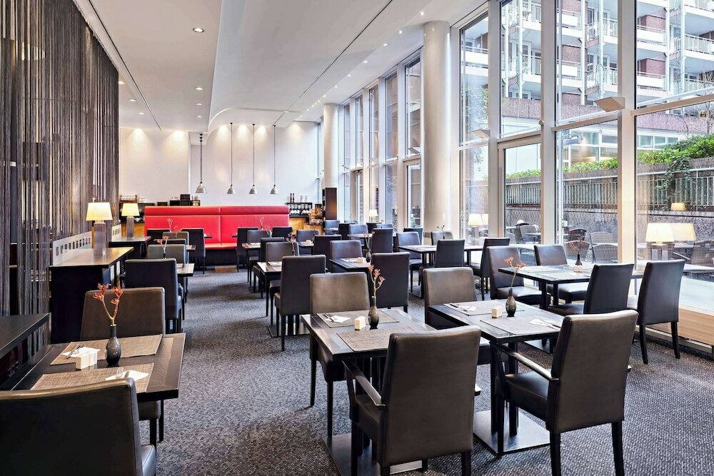 Фото Lindner Hotel Dom Residence