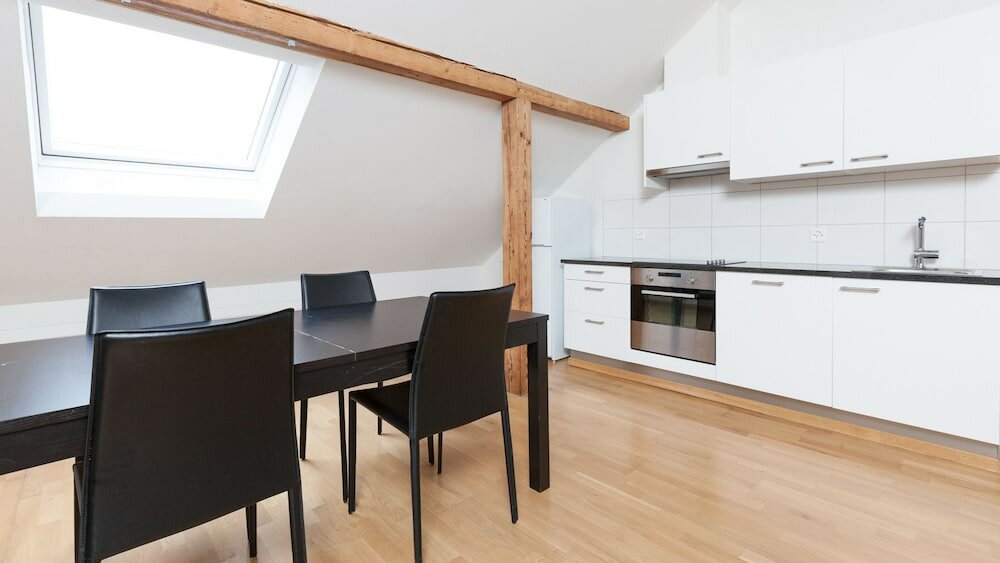 Фото Swiss Star Marc Aurel