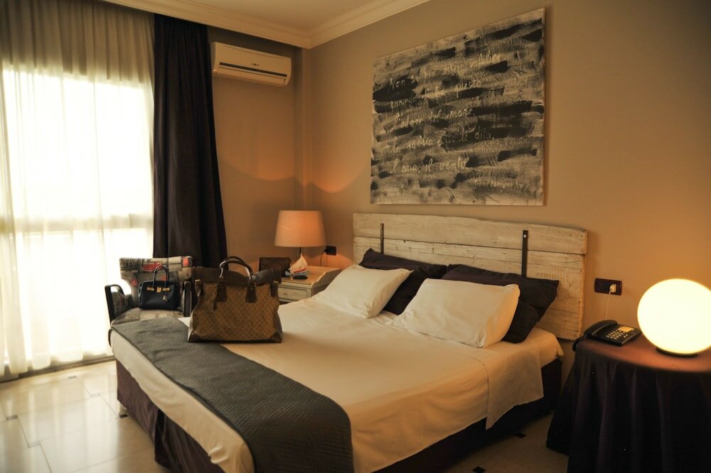 Фото Domizia Palace Hotel