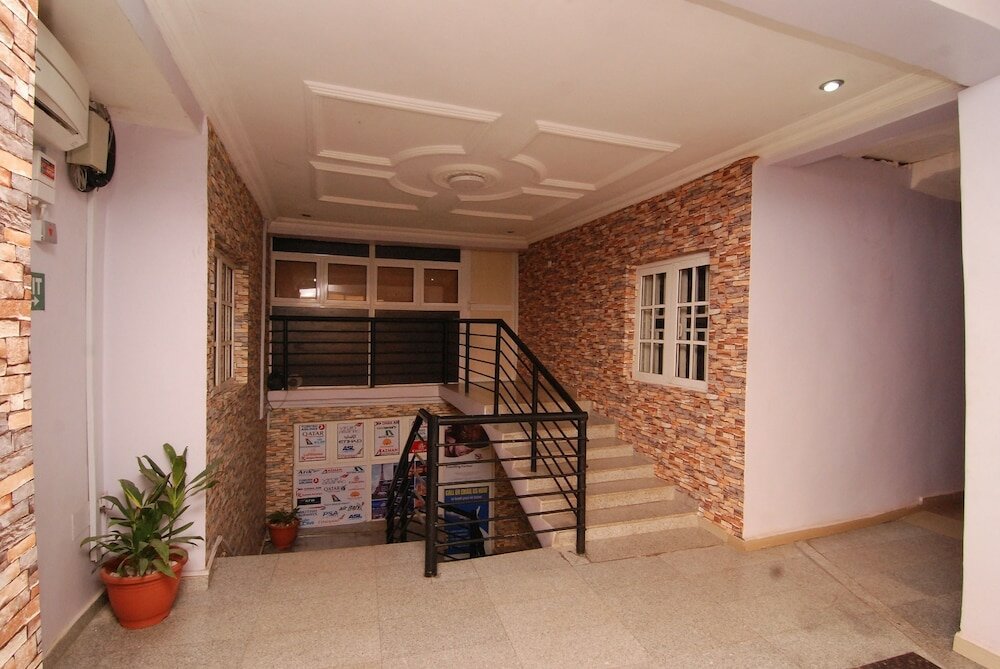 Фото Silverland Hotel and Suites