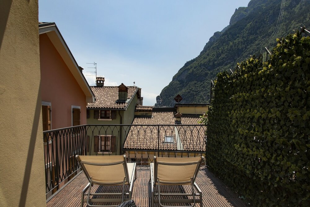 Фото Hotel Antico Borgo