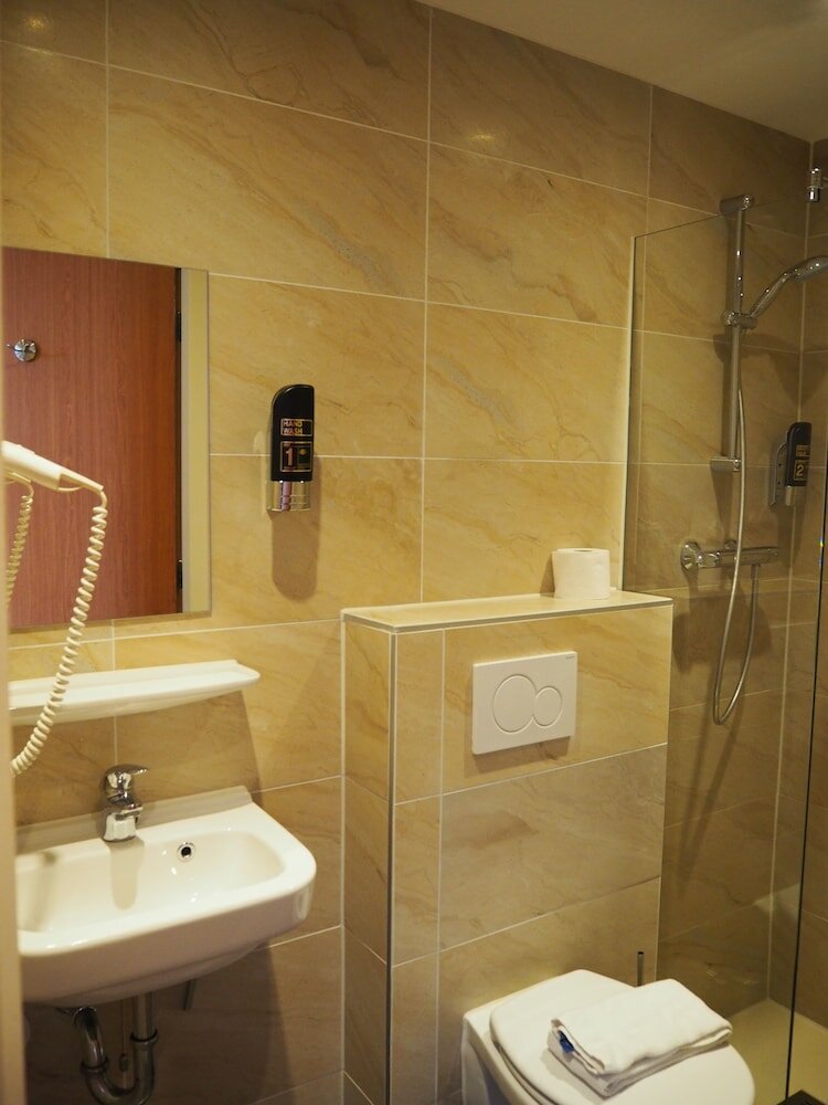 Фото Hotel Blossoms