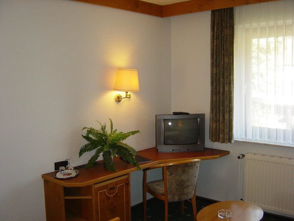 Фото Hotel Simonshof Wolfsburg