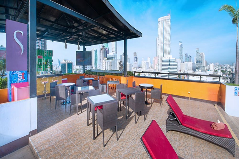 Фото Furama Silom Bangkok Hotel