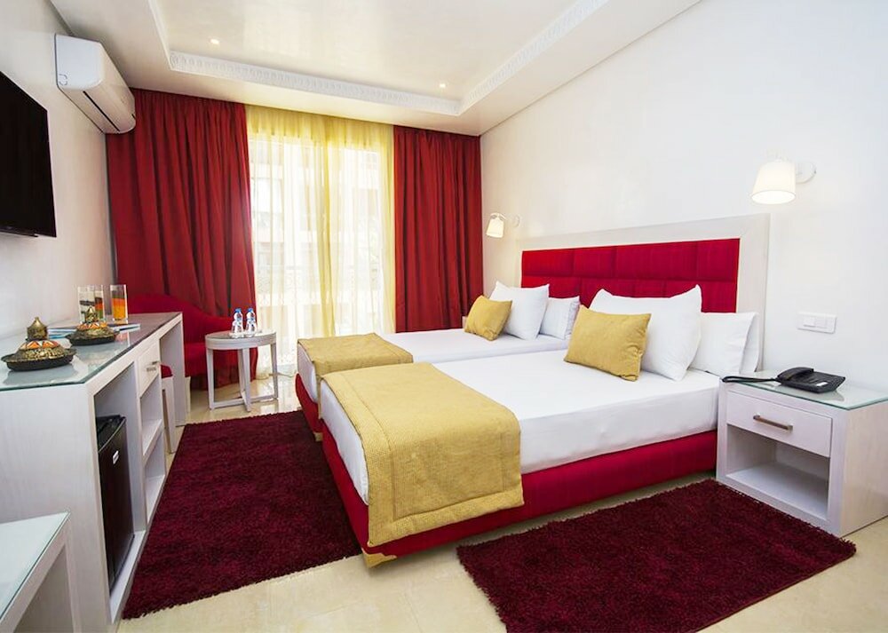 Фото отеля 4