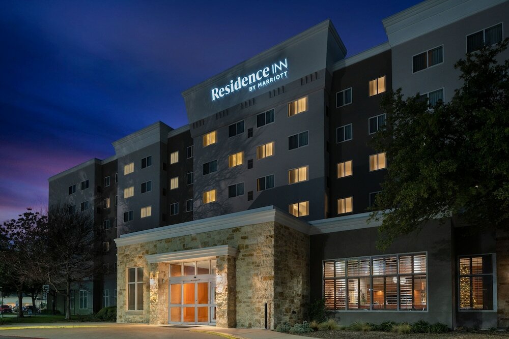 Фото Residence Inn by Marriott San Antonio Six Flags at The Rim
