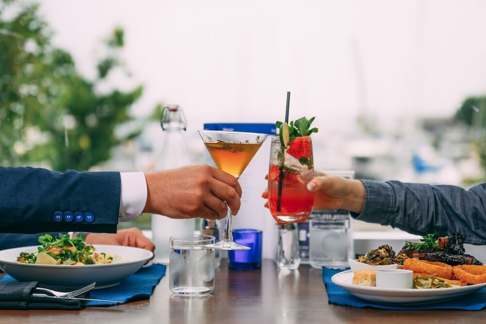 Фото Delta Hotels by Marriott Thunder Bay