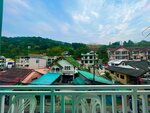 Freedom Kata (Mueang Phuket, Karon, Koktanod Road, 120/1), guest house