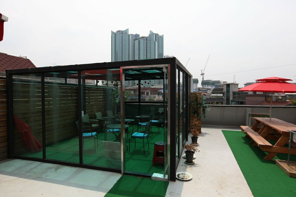 Фото Lombard House - Hostel