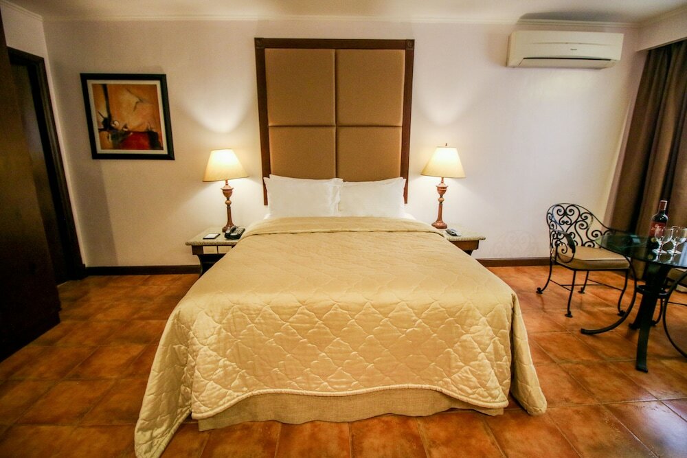 Фото Royal Bellagio Hotel