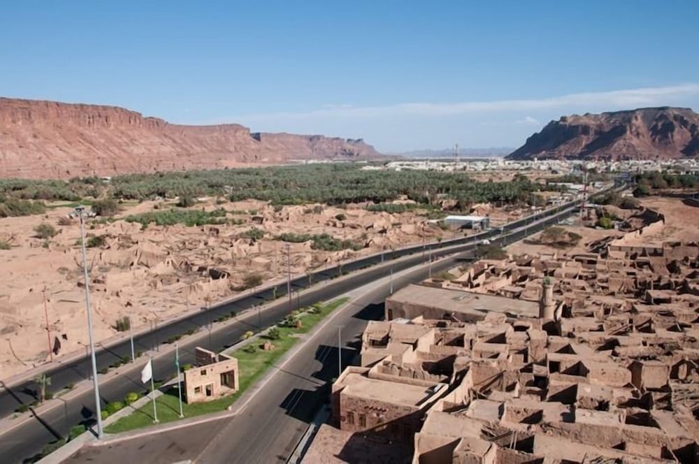 Фото Waad Al Ula Hotel