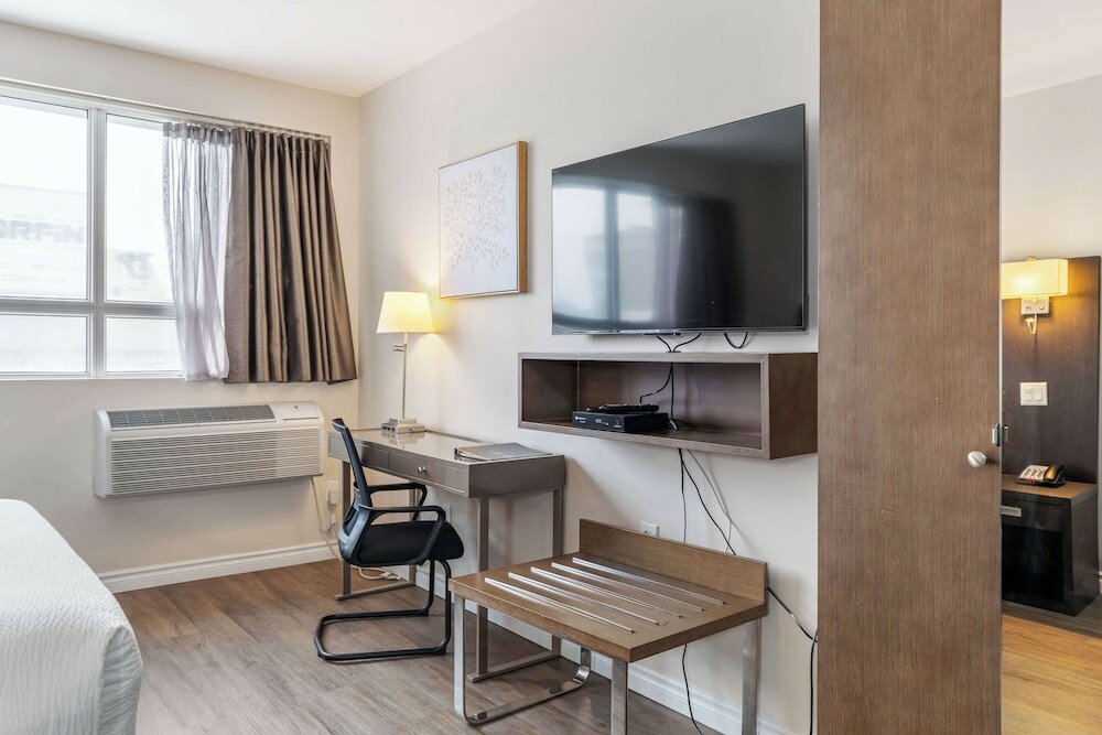 Фото Hotel Montreal Metropolitain, Bw Premier Collection