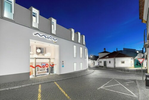 Внешний вид отеля Moov Hotel Évora в Эворе, фото 4