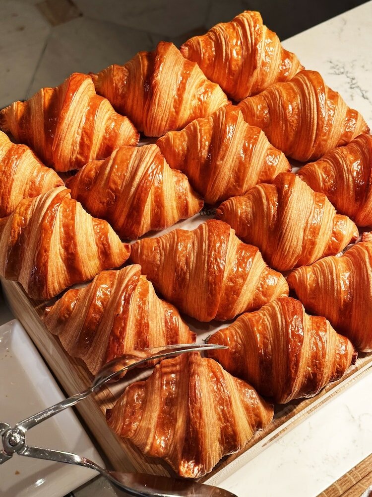 Фото Four Seasons Hotel Bangkok at Chao Phraya River