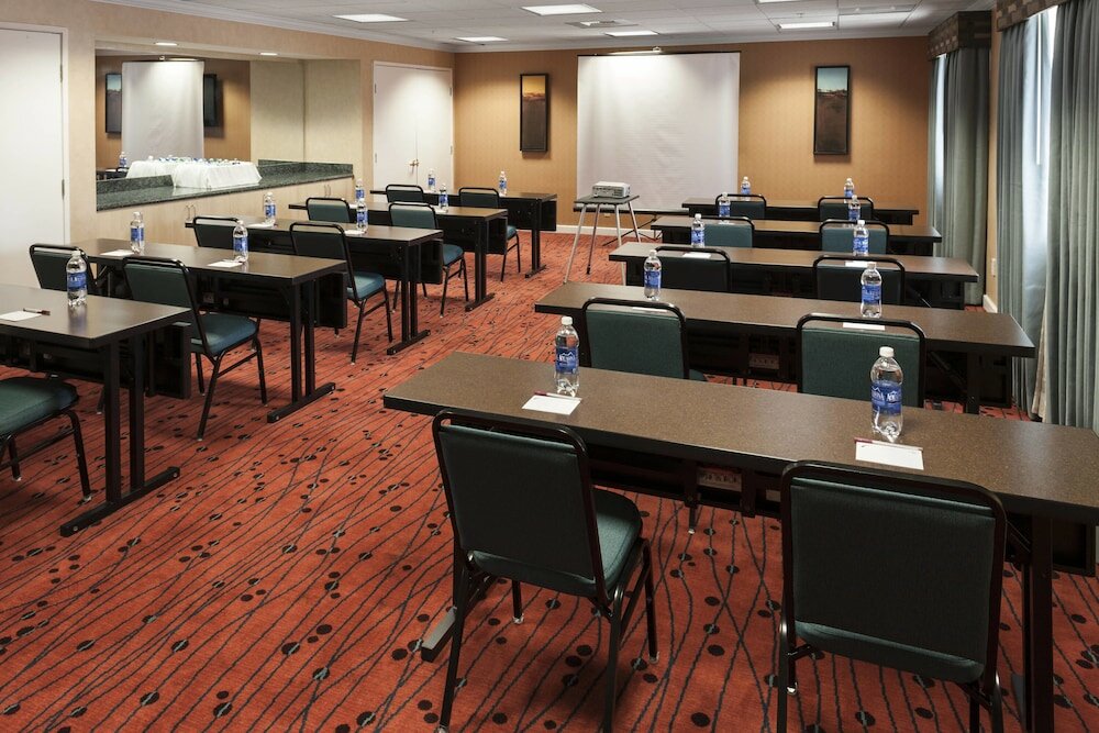 Фото Residence Inn by Marriott San Diego Downtown